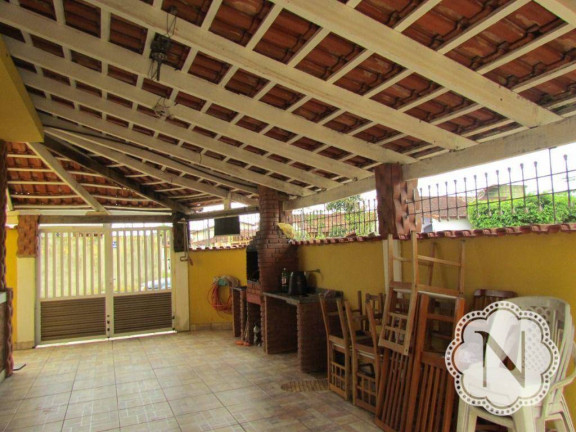 Imagem Sobrado com 4 Quartos à Venda, 118 m² em Jardim Suarão - Itanhaém