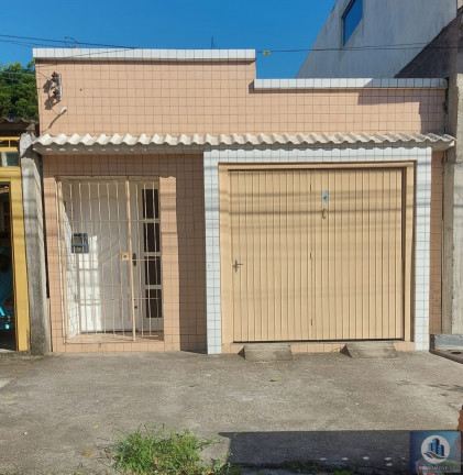 Casa com 3 Quartos à Venda, 86 m² em Centro - Pelotas