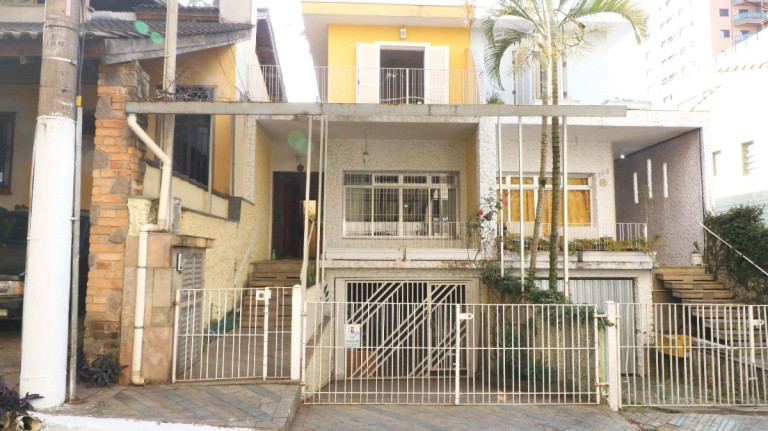 Sobrado com 4 Quartos à Venda, 199 m² em Vila Paulicéia - São Paulo