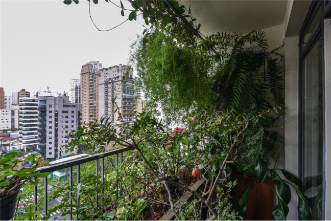 Imagem Imóvel com 1 Quarto à Venda,  em Moema - São Paulo