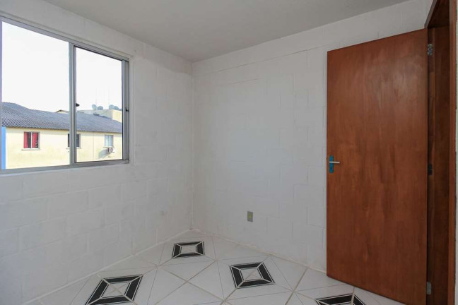 Imagem Imóvel com 2 Quartos à Venda, em Vila Nova - Porto Alegre Imagem Imóvel com 2 Quartos à Venda, em Vila Nova - Porto Alegre