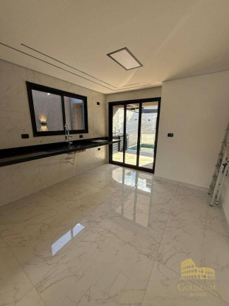 Imagem Sobrado com 4 Quartos à Venda, 204 m² em Boqueirão - Praia Grande