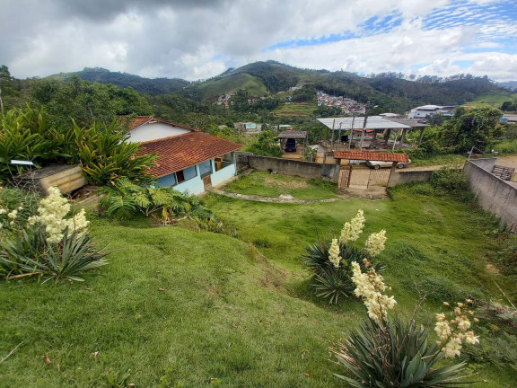 Imagem Casa com 4 Quartos à Venda, 700 m² em Sao Geraldo - Nova Friburgo