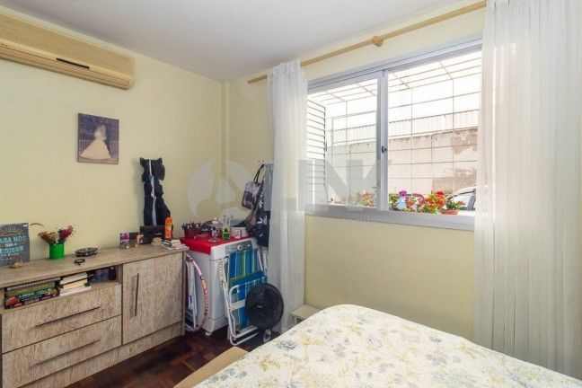 Imagem Apartamento com 3 Quartos à Venda, 75 m² em Auxiliadora - Porto Alegre Imagem Apartamento com 3 Quartos à Venda, 75 m² em Auxiliadora - Porto Alegre