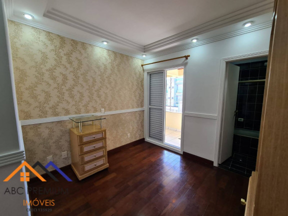Imagem Casa com 3 Quartos à Venda, em Vila Pires - Santo André Imagem Casa com 3 Quartos à Venda, em Vila Pires - Santo André