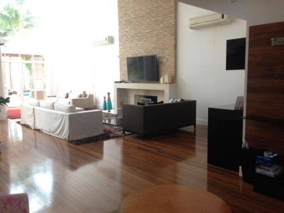 Imagem Casa com 3 Quartos à Venda, 650 m² em São Paulo Ii - Cotia Imagem Casa com 3 Quartos à Venda, 650 m² em São Paulo Ii - Cotia