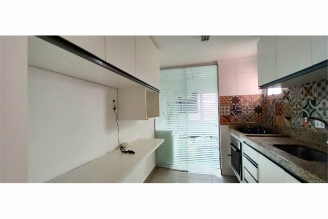 Imagem Apartamento com 2 Quartos à Venda, 55 m² em água Funda - São Paulo