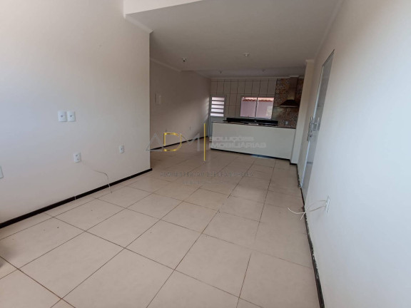 Imagem Sobrado com 2 Quartos à Venda, 120 m² em Jardim Itamarati - Botucatu