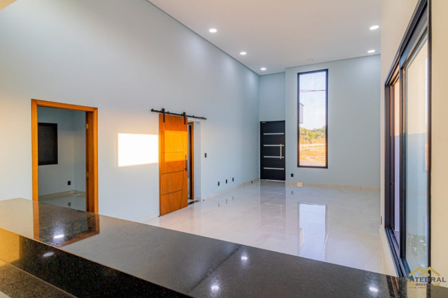 Imagem Imóvel com 3 Quartos à Venda, 385 m² em Medeiros - Itupeva Imagem Imóvel com 3 Quartos à Venda, 385 m² em Medeiros - Itupeva