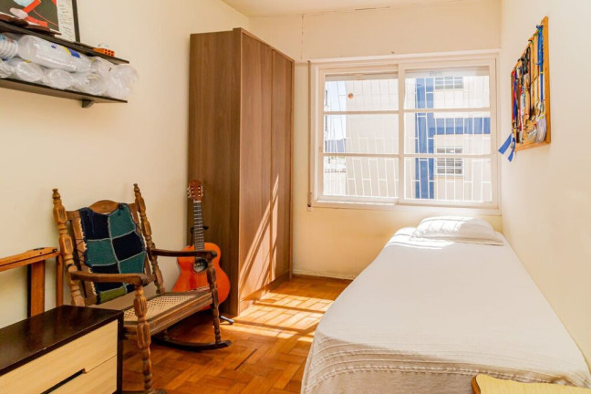 Imagem Apartamento com 3 Quartos à Venda, 100 m² em Menino Deus - Porto Alegre Imagem Apartamento com 3 Quartos à Venda, 100 m² em Menino Deus - Porto Alegre
