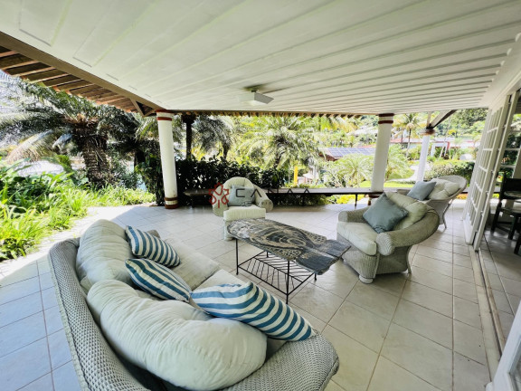 Casa de Condomínio com 5 Quartos à Venda, 1.000 m² em Portogalo - Angra Dos Reis