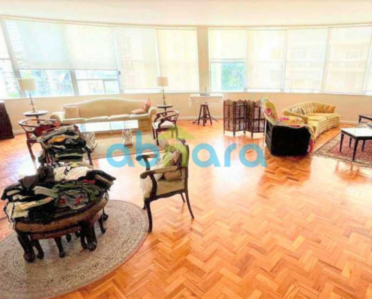 Imagem Apartamento com 3 Quartos à Venda, 250 m² em Copacabana - Rio De Janeiro Imagem Apartamento com 3 Quartos à Venda, 250 m² em Copacabana - Rio De Janeiro