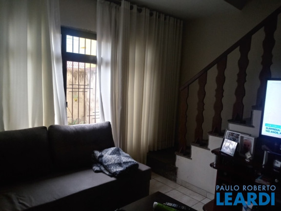 Imagem Sobrado com 3 Quartos à Venda, 198 m² em Jardim Monções - Santo André Imagem Sobrado com 3 Quartos à Venda, 198 m² em Jardim Monções - Santo André