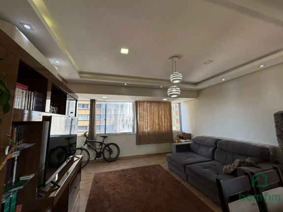 Imagem Apartamento com 3 Quartos à Venda, 100 m² em Centro Histórico - Porto Alegre Imagem Apartamento com 3 Quartos à Venda, 100 m² em Centro Histórico - Porto Alegre