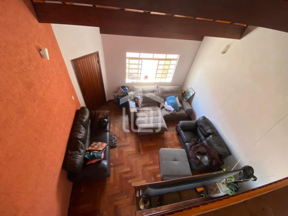 Imagem Sobrado com 3 Quartos à Venda, 250 m² em Jardim Das Azaléias - Poços De Caldas Imagem Sobrado com 3 Quartos à Venda, 250 m² em Jardim Das Azaléias - Poços De Caldas