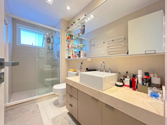Imagem Apartamento com 3 Quartos à Venda, 170 m² em Petrópolis - Porto Alegre