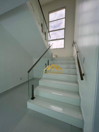 Imagem Imóvel com 5 Quartos à Venda, 425 m² em Cararu - Eusébio