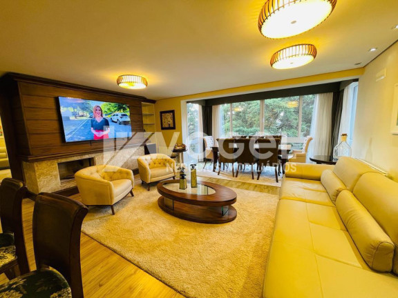 Imagem Apartamento com 3 Quartos à Venda, 132 m² em Centro - Gramado Imagem Apartamento com 3 Quartos à Venda, 132 m² em Centro - Gramado