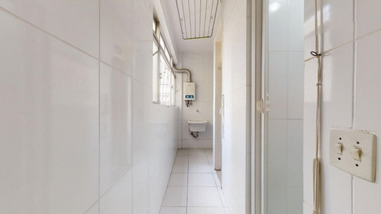 Imagem Imóvel com 3 Quartos à Venda, 98 m² em Copacabana - Rio De Janeiro Imagem Imóvel com 3 Quartos à Venda, 98 m² em Copacabana - Rio De Janeiro