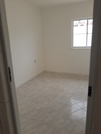Imagem Casa com 2 Quartos à Venda, 128 m² em Tomba - Feira De Santana Imagem Casa com 2 Quartos à Venda, 128 m² em Tomba - Feira De Santana