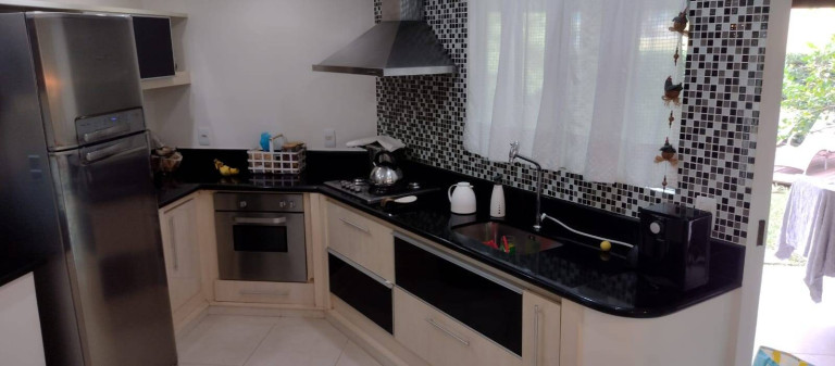 Imagem Casa de Condomínio com 3 Quartos à Venda, 300 m² em Peró - Cabo Frio Imagem Casa de Condomínio com 3 Quartos à Venda, 300 m² em Peró - Cabo Frio