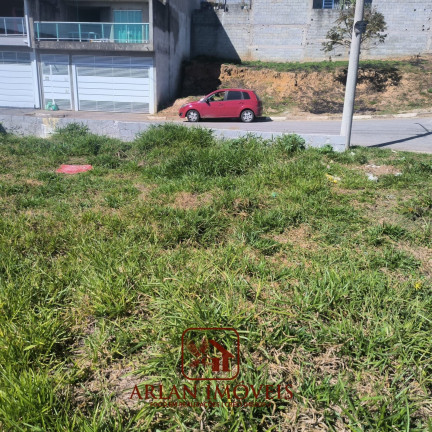 Imagem Terreno à Venda, 132 m² em Vera Tereza - Caieiras Imagem Terreno à Venda, 132 m² em Vera Tereza - Caieiras