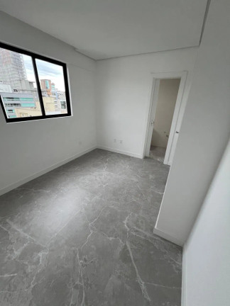 Imagem Apartamento com 3 Quartos à Venda, 112 m² em Meia Praia - Itapema