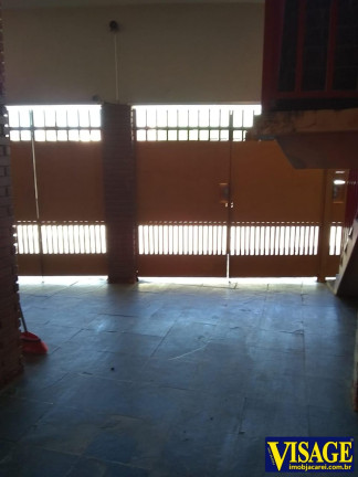 Imagem Casa com 3 Quartos à Venda, 317 m² em Pq. Santo Antonio - Jacareí Imagem Casa com 3 Quartos à Venda, 317 m² em Pq. Santo Antonio - Jacareí