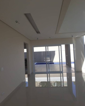 Imagem Casa com 4 Quartos à Venda, 345 m² em Alphaville - Santana De Parnaíba Imagem Casa com 4 Quartos à Venda, 345 m² em Alphaville - Santana De Parnaíba