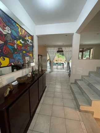 Imagem Casa com 4 Quartos à Venda, 400 m² em Alpes Dos Araçás (jordanésia) - Cajamar Imagem Casa com 4 Quartos à Venda, 400 m² em Alpes Dos Araçás (jordanésia) - Cajamar