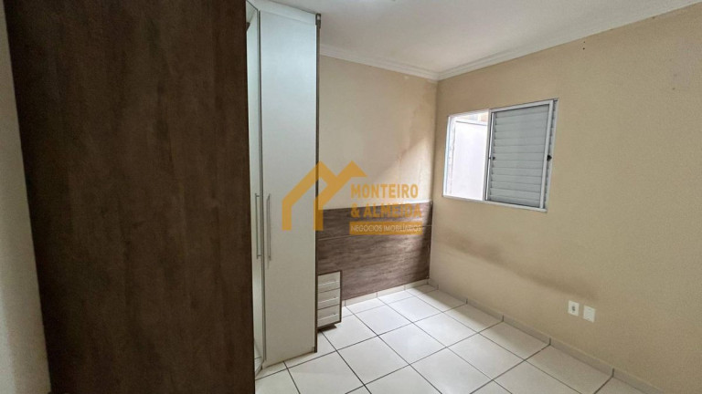 Imagem Casa de Condomínio com 2 Quartos à Venda, 51 m² em Vila Prado - Itapetininga