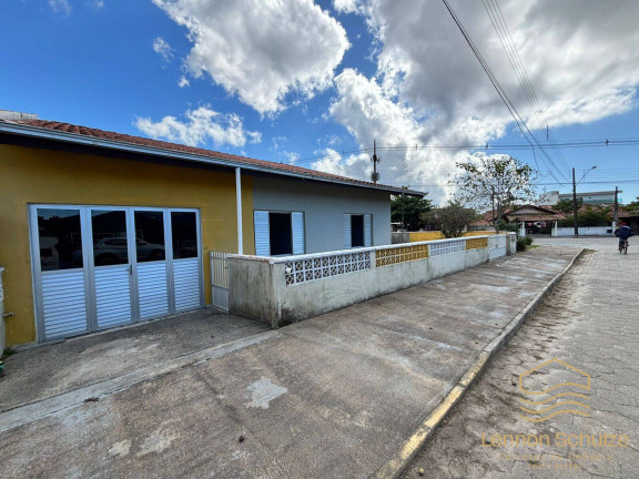 Imagem Casa com 3 Quartos à Venda, 190 m² em Salinas - Balneário Barra Do Sul Imagem Casa com 3 Quartos à Venda, 190 m² em Salinas - Balneário Barra Do Sul