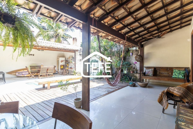 Imagem Casa com 5 Quartos à Venda, 310 m² em Recreio Dos Bandeirantes - Rio De Janeiro Imagem Casa com 5 Quartos à Venda, 310 m² em Recreio Dos Bandeirantes - Rio De Janeiro