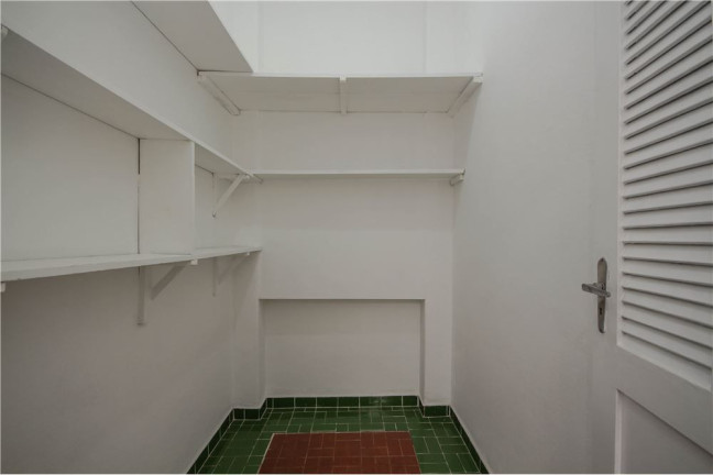 Imagem Apartamento com 2 Quartos à Venda, 113 m² em Cerqueira César - São Paulo