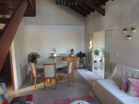 Imagem Casa com 4 Quartos à Venda, 150 m² em Alto Arroio - Imbituba