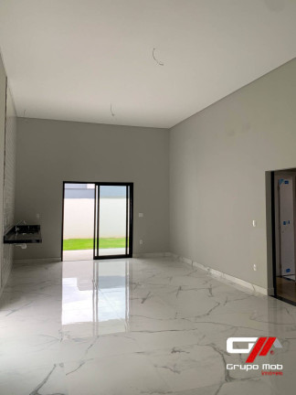 Imagem Casa com 3 Quartos à Venda, 300 m² em Piracangaguá - Taubaté Imagem Casa com 3 Quartos à Venda, 300 m² em Piracangaguá - Taubaté