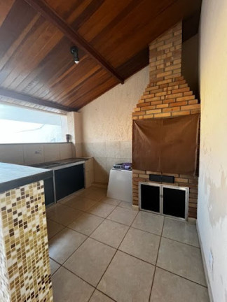 Imagem Casa com 3 Quartos à Venda, 310 m² em Vila Paes - Votuporanga