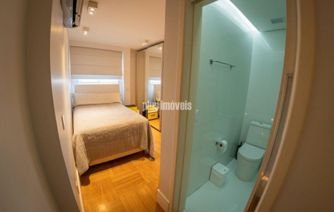 Imagem Apartamento com 4 Quartos à Venda, 370 m² em Moema - São Paulo Imagem Apartamento com 4 Quartos à Venda, 370 m² em Moema - São Paulo