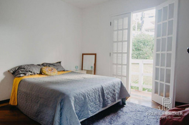 Imagem Casa com 3 Quartos à Venda, 390 m² em Várzea - Teresópolis Imagem Casa com 3 Quartos à Venda, 390 m² em Várzea - Teresópolis