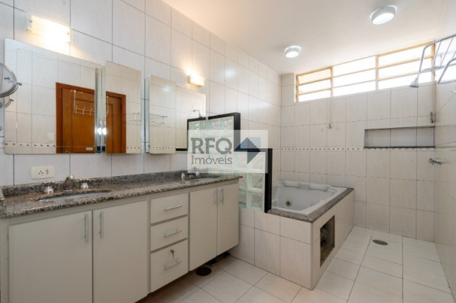 Imagem Casa com 3 Quartos à Venda, 375 m² em Planalto Paulista - São Paulo