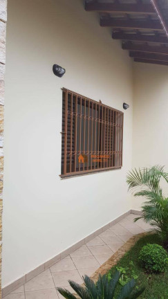 Imagem Casa com 4 Quartos à Venda, 250 m² em Vila Galvão - Guarulhos