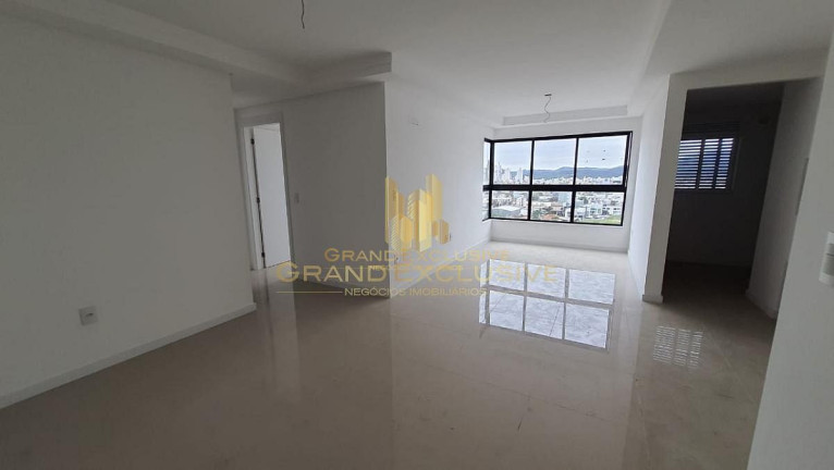 Imagem Apartamento com 3 Quartos à Venda, 77 m² em Centro - Balneário Camboriú Imagem Apartamento com 3 Quartos à Venda, 77 m² em Centro - Balneário Camboriú