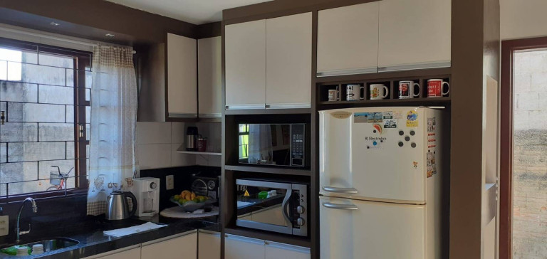 Imagem Casa com 2 Quartos à Venda, 74 m² em Centro - Tijucas