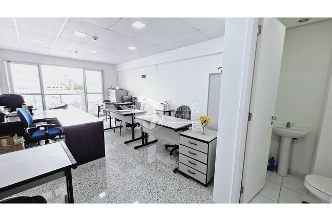 Imagem Sala Comercial à Venda, 37 m² em Barra Funda - São Paulo Imagem Sala Comercial à Venda, 37 m² em Barra Funda - São Paulo