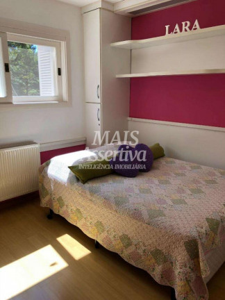 Imagem Casa com 5 Quartos à Venda, 326 m² em Vila Suiça - Canela Imagem Casa com 5 Quartos à Venda, 326 m² em Vila Suiça - Canela