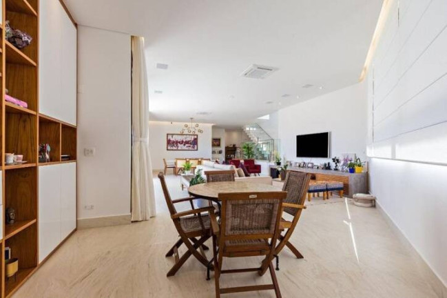 Imagem Casa com 4 Quartos à Venda, 520 m² em Tamboré - Santana De Parnaíba Imagem Casa com 4 Quartos à Venda, 520 m² em Tamboré - Santana De Parnaíba