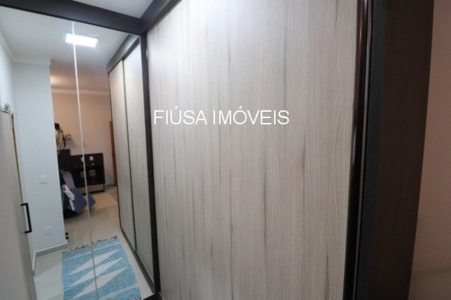 Imagem Casa com 3 Quartos à Venda, em Vila Do Golfe - Ribeirão Preto Imagem Casa com 3 Quartos à Venda, em Vila Do Golfe - Ribeirão Preto