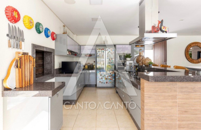 Imagem Casa com 3 Quartos à Venda, 366 m² em Condomínio Residencial Mondrian - Sinop