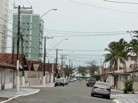 Casa com 3 Quartos à Venda, 82 m² em Vila Caicara - Praia Grande