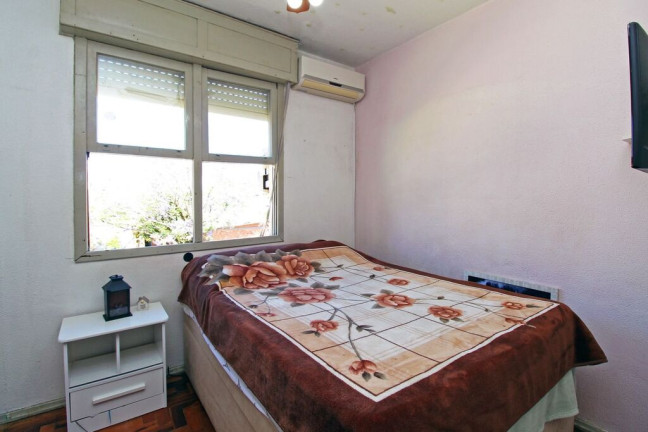 Imagem Apartamento com 4 Quartos à Venda, 77 m² em Passo Da Areia - Porto Alegre